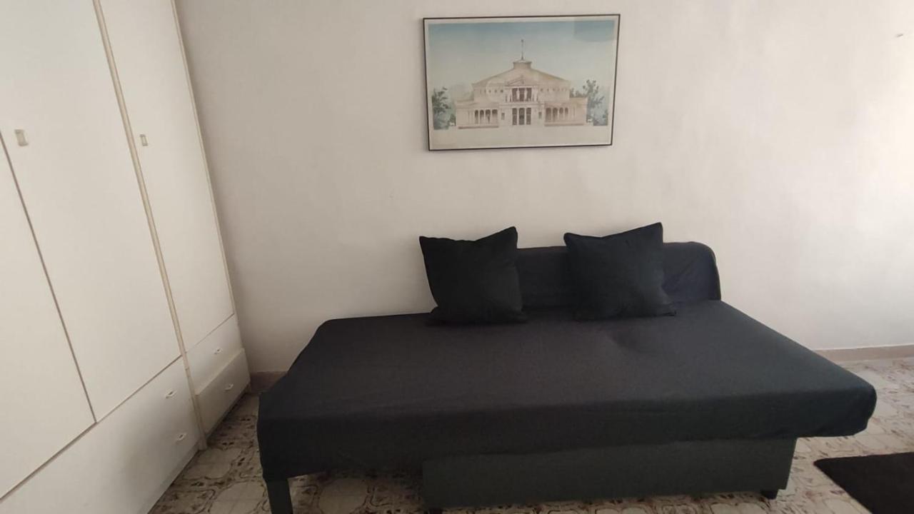 Tommyroom Florens Exteriör bild